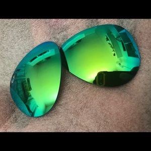Ray Ban Mirrored Demo Lenses